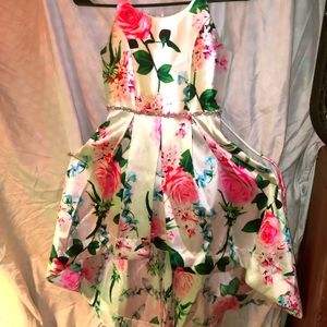 Kids gown